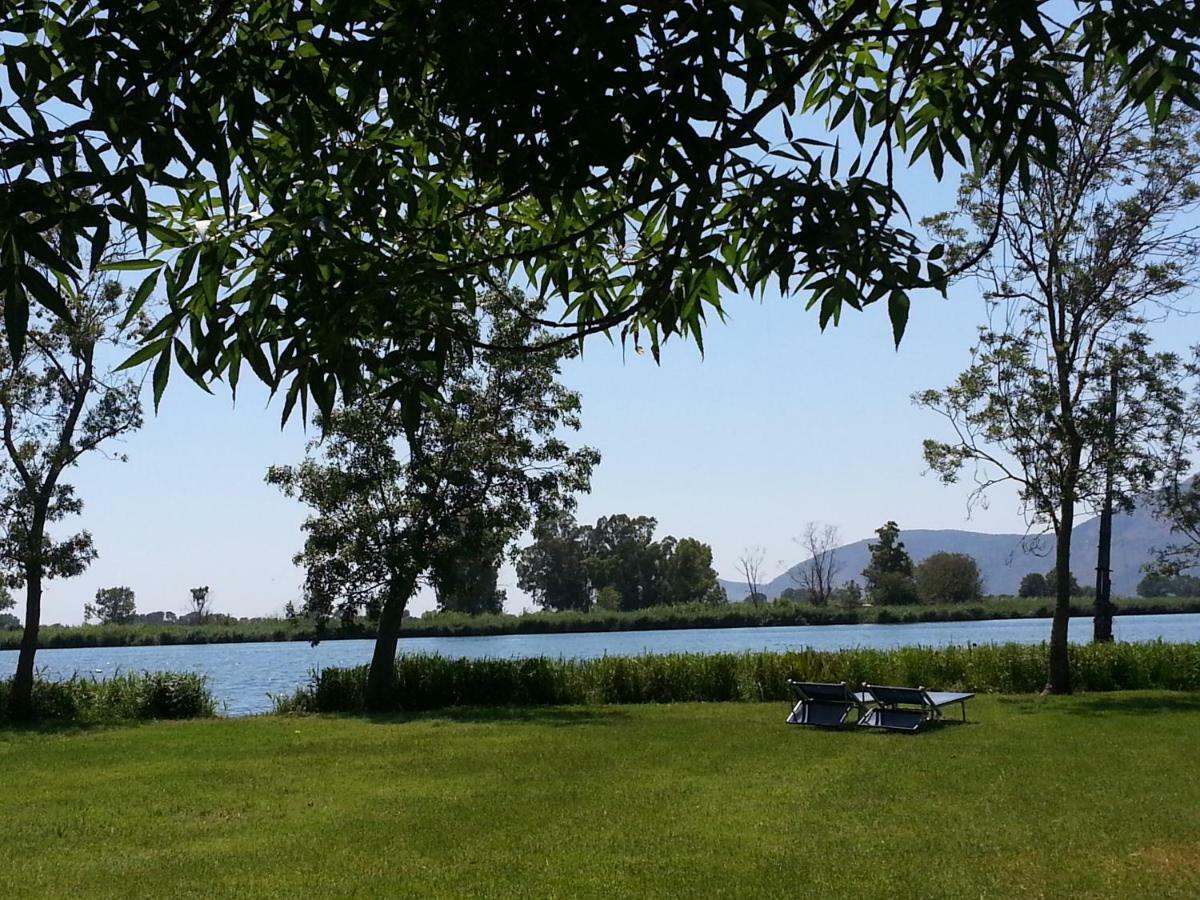 Magia Sul Lago Di Fondi Monte San Biagio Eksteriør billede